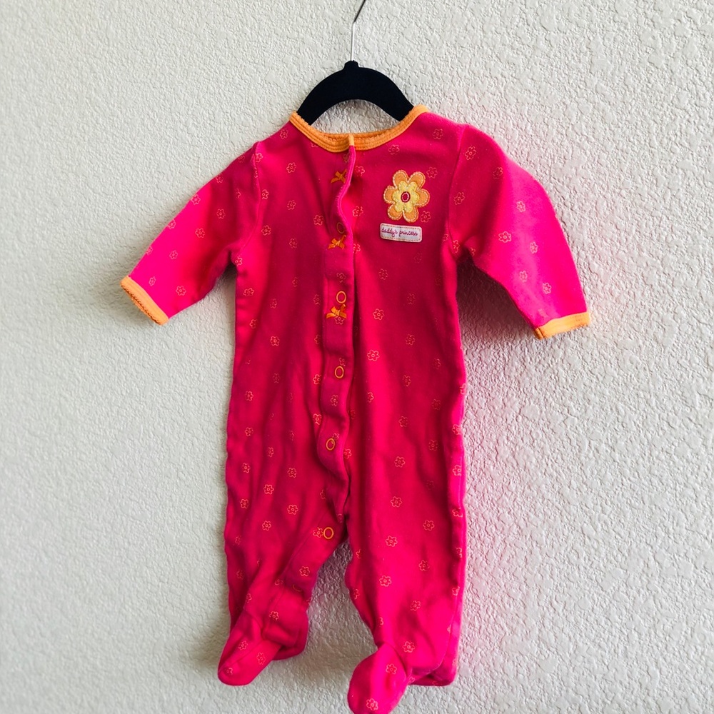 Onsie - Picture 7 of 7